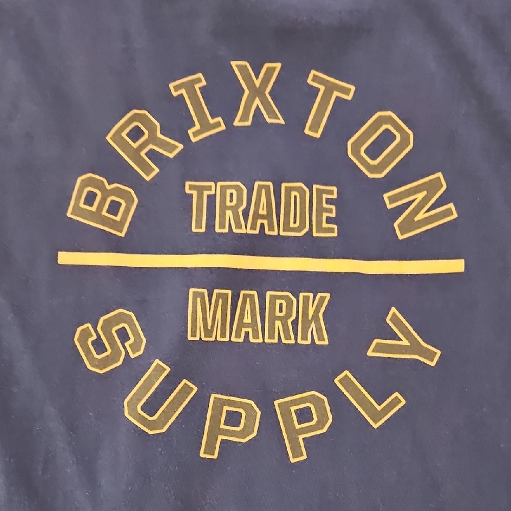 Brixton Navy and Yellow Graphic Tee Men's Large